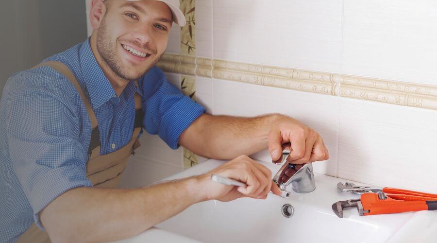 Faucet cartridge replacement in Lansing, KS